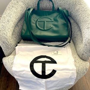 NWT MEDIUM TELFAR SHOPPING BAG *unisex*